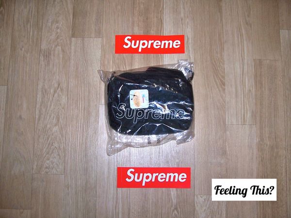 Supreme Shoulder Bag Black