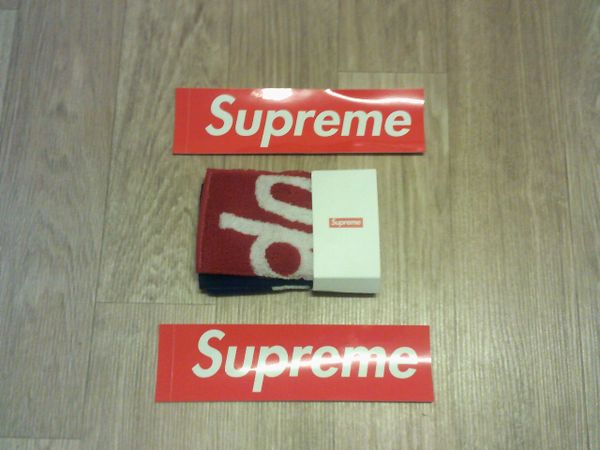 Fake supreme clearance stickers