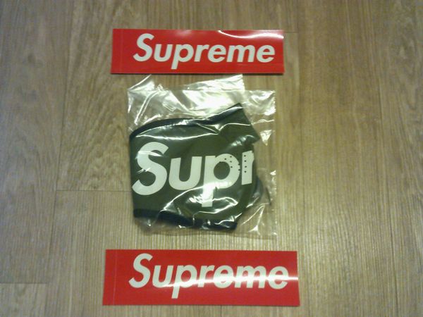 Supreme Windstopper Face Mask Green One Size BNWT