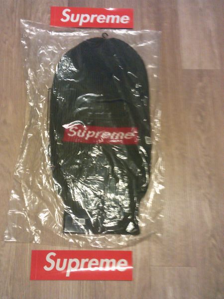 Supreme Box Logo Balaclava Olive FW22 BNWT