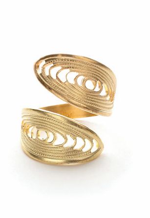 Adjustable Brass Ring-Gyro Design