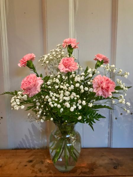 Dozen Mixed Carnations – Salama Greenhouse & Floral