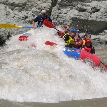 White water rafting & kayaking Lethbridge, Waterton Lakes National Park and Glacier National Park