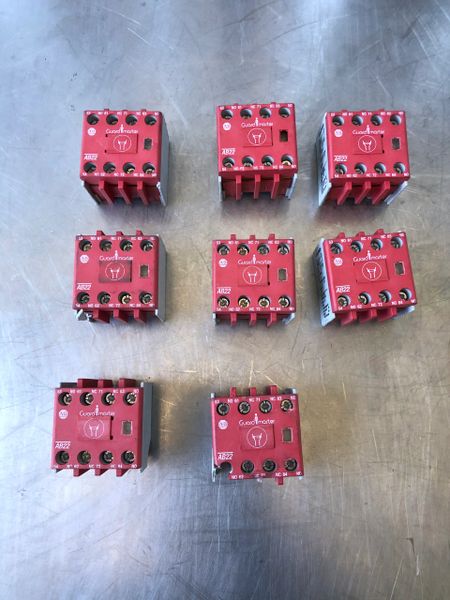 Allen Bradley 100S-F Contactor LOT OF 7 Guardsman Relay UNTESTED