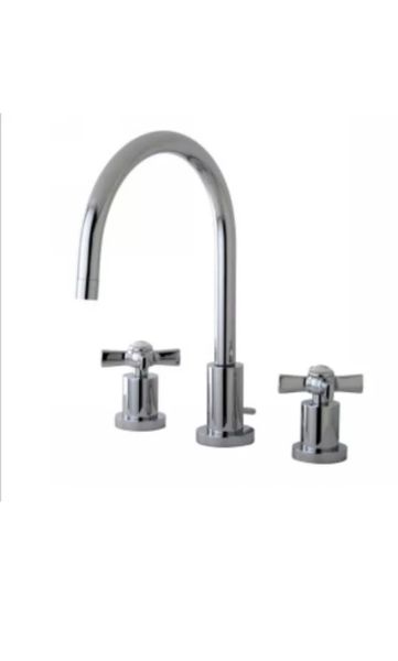 Kingston Brass Widespread Bathroom Faucet With Chrome Finish NEW