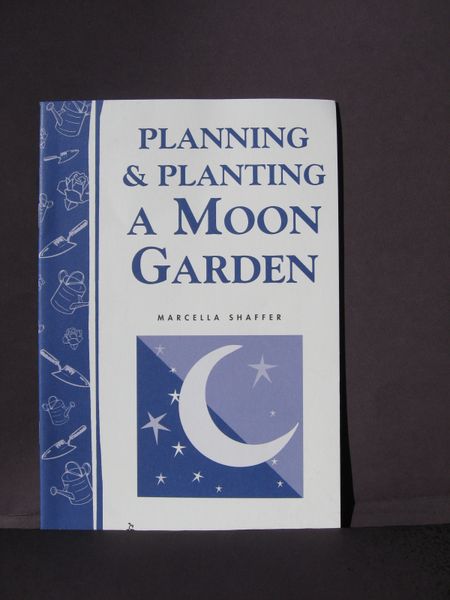 Planning & Planting a Moon Garden