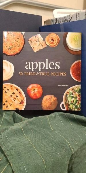 Apples 50 Tried Recipes by Julia Ruthland