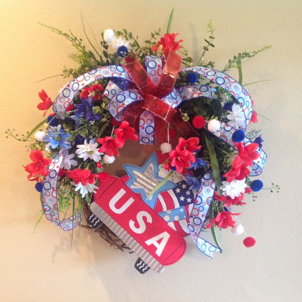 USA Patriotic Wreath