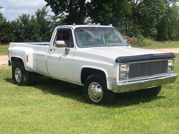 Classic Chevrolet Dually