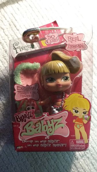 Bratz-Babyz-Fianna-Doll-Blanket-Purse-Bottle-amp-Fragarance