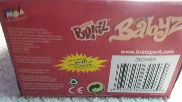 Bratz-Babyz-Fianna-Doll-Blanket-Purse-Bottle-amp-Fragarance