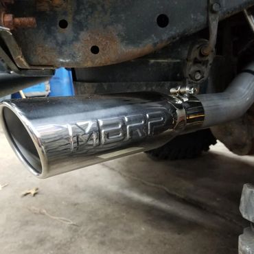 Performance muffler on a jeep wrangler