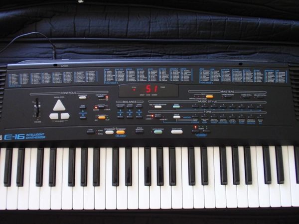 Roland e16 store intelligent synthesizer