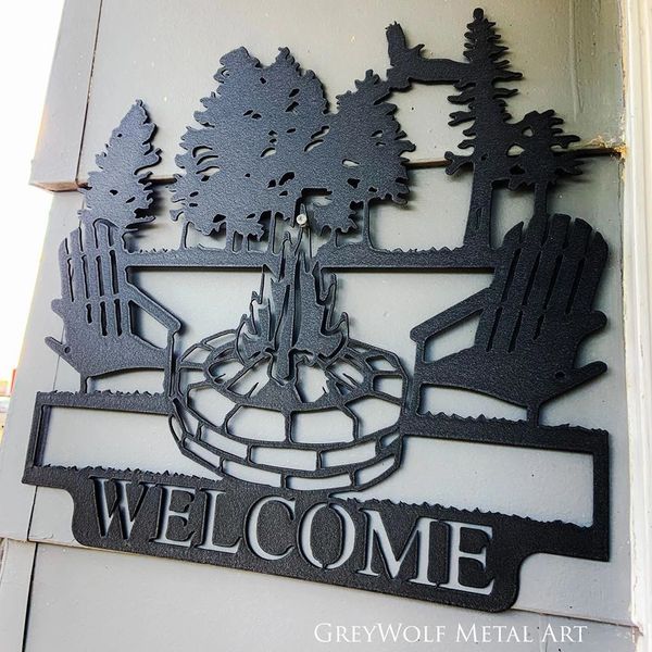 Welcome campfire sign