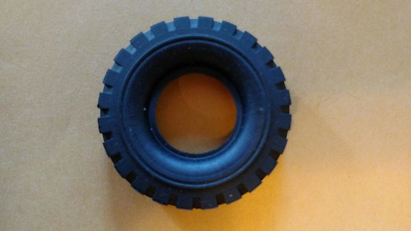 Tru-Scale Tire TS501B