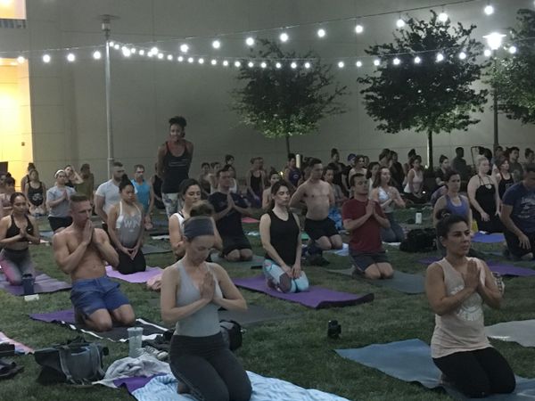 Yoga on the lawn, yoga outside, community yoga