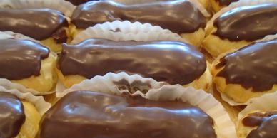 mini eclairs