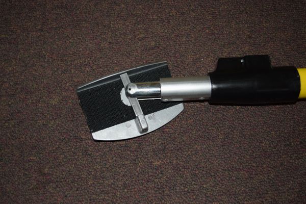 Drywall corner deals sanding tool