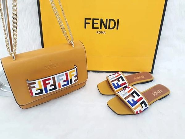 Fendi Fendy Flats Sets