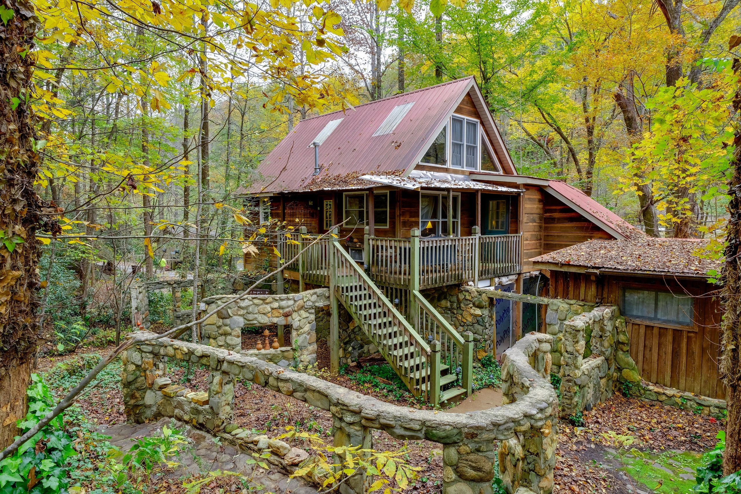 Cabins in Helen Ga | Cabin - Bear Creek Lodge and Cabins ...