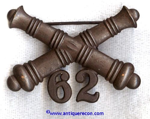 US ARMY 62nd FIELD ARTILLERY COLLAR INSIGNIA - 1902-05 PATTERN