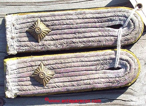 WW II GERMAN WAFFEN SS SIGNALS 1st LIEUTENANT SHOULDER BOARDS
