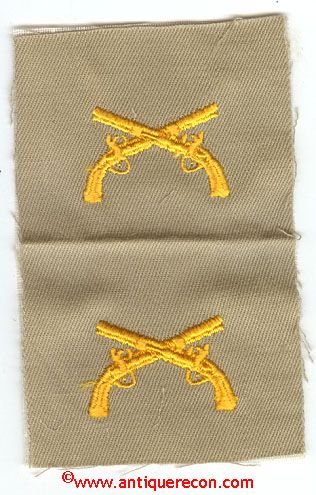 WW II US ARMY MILITARY POLICE OFFICER CLOTH COLLAR INSIGNIA