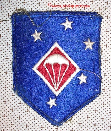 WW II USMC MARINE AMPHIBIOUS COMMAND PARATROOPS BATTALION PATCH