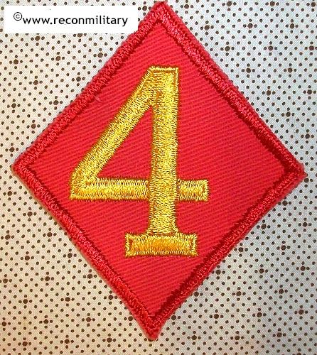 WW II USMC 4th MARINE DIVISION PATCH - VARIANT - FOOTED 4