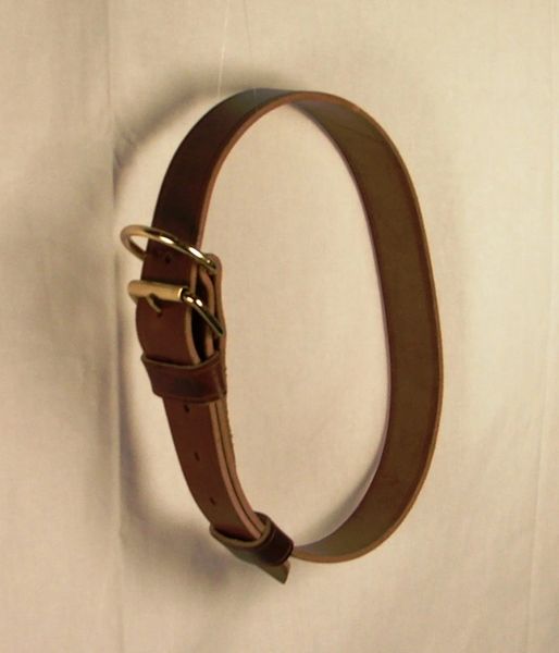 Leather neck outlet collar