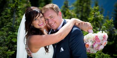 Crystal Mountain Resort destination wedding in Washington state
Photo credit to Red Box Pictures.