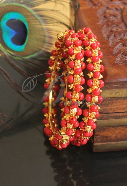 BEAUTIFUL GOLD PLATED CORAL DESIGNER BANGLES DJ23685 | Temple, Matt ...