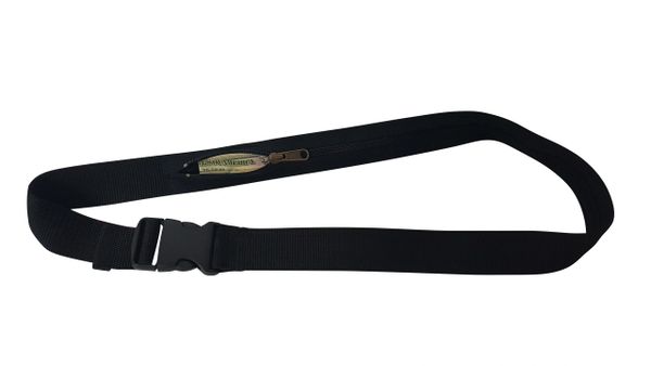 Belt with outlet money zipper