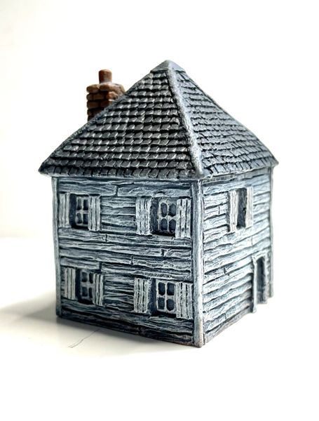 10mm Clapboard House (no.3)