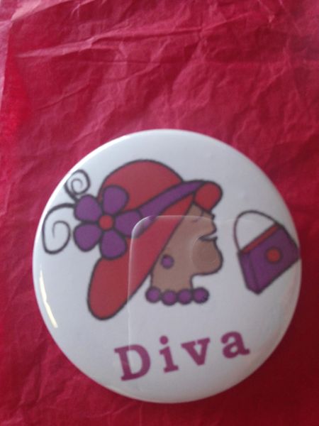 Diva Button 4 #2600