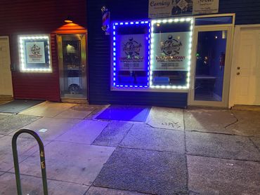 We light up your barber life.