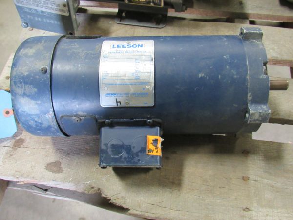 Used Leeson 1 Hp Zs56c Frame Dc Permanent Magnet Motor C N