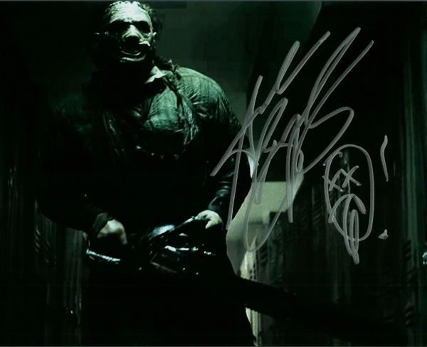 Andrew Bryniarski autograph 8x10, The Texas Chainsaw Massacre, Leatherface