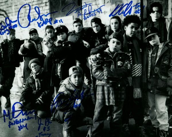 Schwartz/Tamberelli/G. Henson/Doherty/Plank/Adams/Larusso autograph 8x10, The Mighty Ducks, 7 autographs