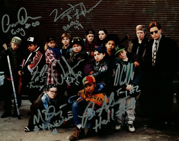 G. Henson/Tamberelli/Schwartz/Doherty/Plank/Adams/Larusso autograph 8x10, The Mighty Ducks, 7 autos