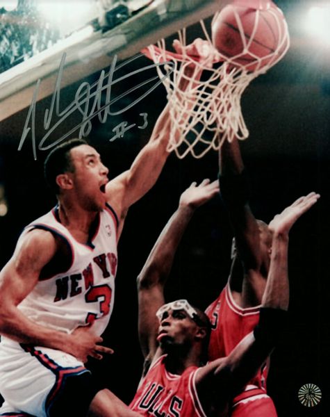 John Starks autograph 8x10, New York Knicks, Dunk on Bulls