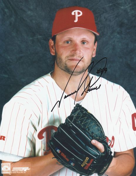 Tommy Greene autograph 8x10, Philadelphia Phillies