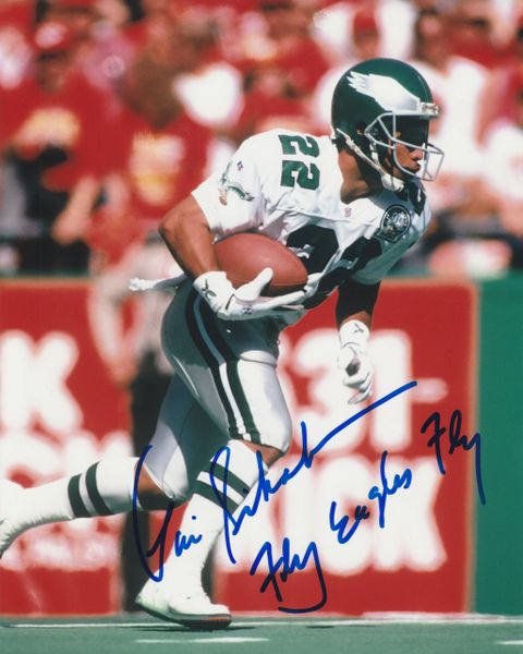 Autographed IKE REESE 8X10 Philadelphia Eagles Photo