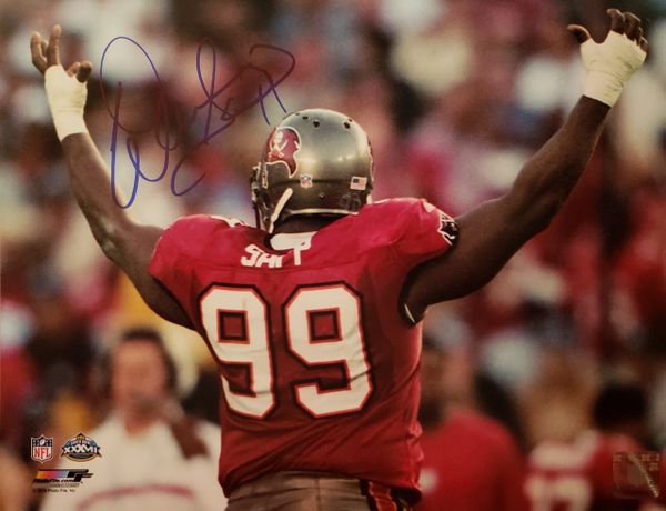 Warren Sapp autograph 11x14, Tampa Bay Buccaneeers