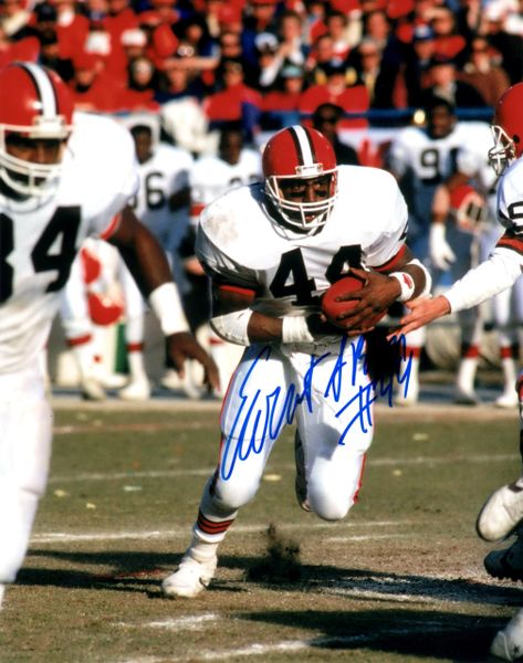 Dante Gluefingers Lavelli HOF 1975 Autographed Black & White Cleveland  Browns Football 8x10 Photo