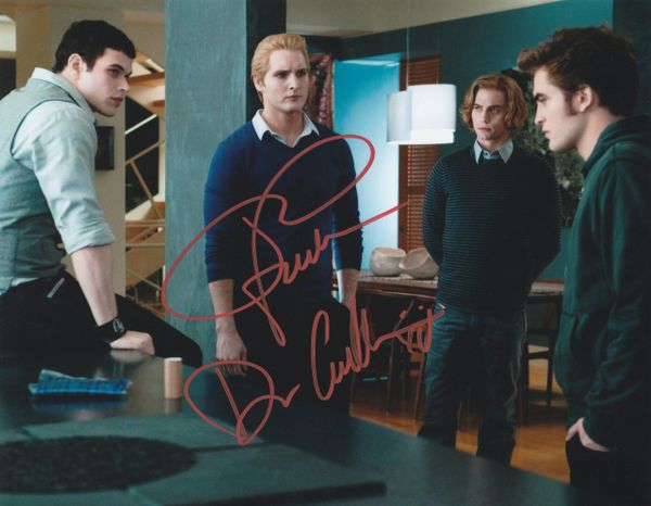Peter Facinelli autograph 8x10, Twilight series, Dr. Cullen