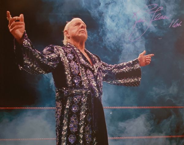 Ric Flair autograph 16x20, 16x inscription