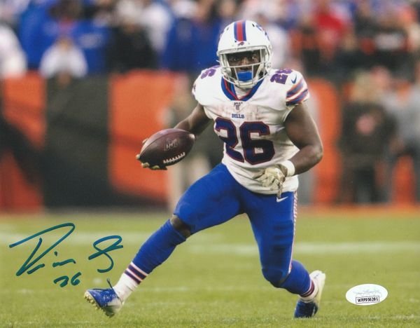 Devin Singletary autograph 8x10, Buffalo Bills