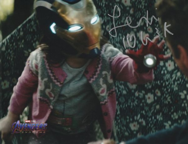 Lexi Rabe autograph 8x10, Avengers: Endgame movie, I LOVE U 3 K