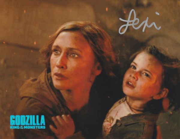 Lexi Rabe autograph 8x10, Godzilla: King of the Monsters